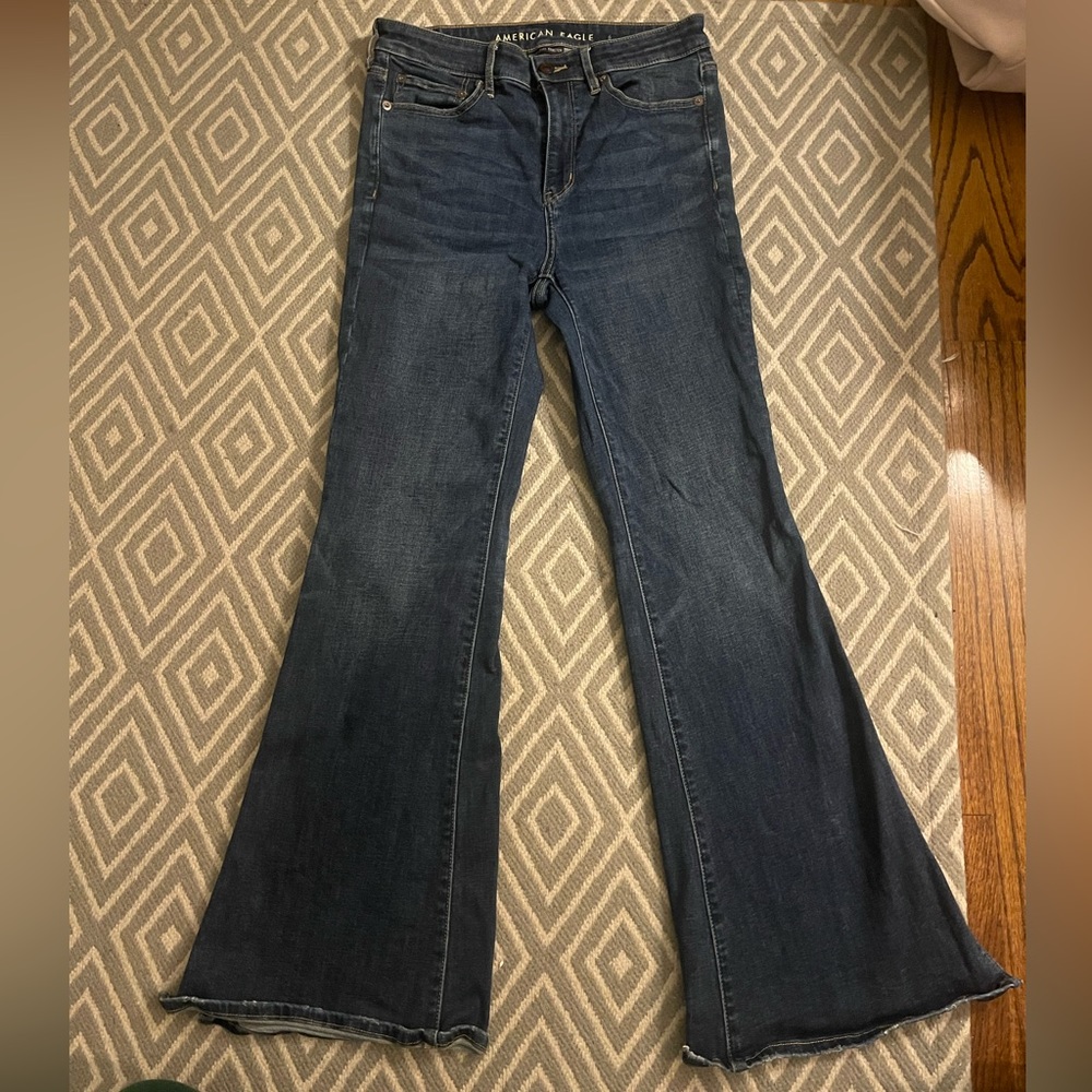 American Eagle- Size 8 Regular Next Level Stretch, High Rise Flares.